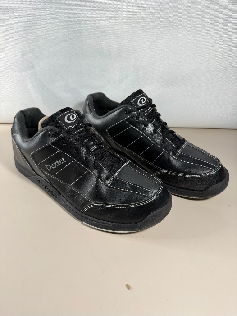 Black Dexter Ricky III Bowling Shoes Sz 10